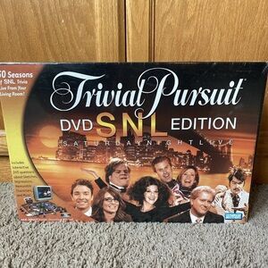 Trivial Pursuit SNL DVD Edition Board Game New Sealed Trivia Night